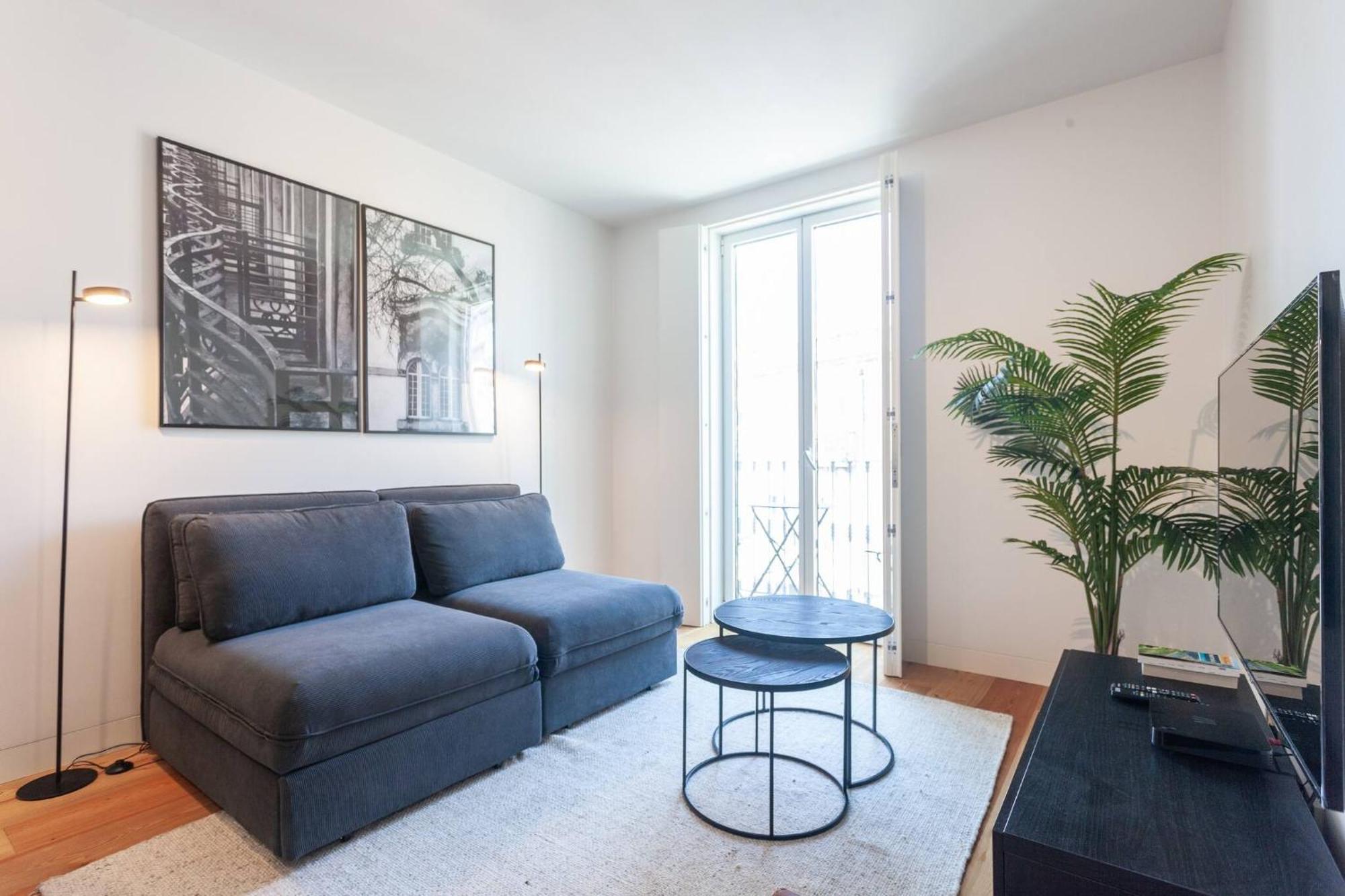 My Lx Flat Graca Lighting Design Apartment Lisbon Exterior photo